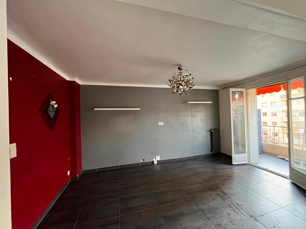 Achat appartement à vendre 3 pièces 59 m² - Nice