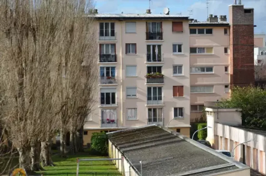 Achat appartement à vendre 4 pièces 62 m² - Champigny-sur-Marne