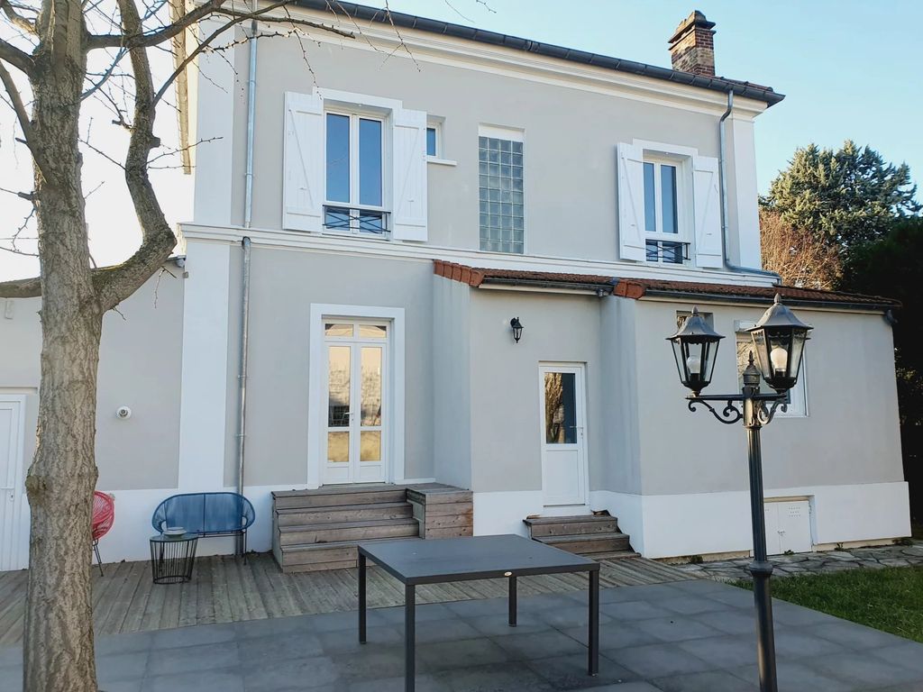 Achat maison à vendre 5 chambres 170 m² - Le Raincy