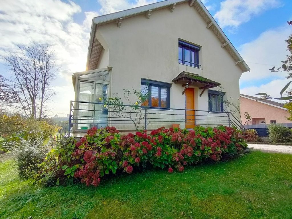 Achat maison à vendre 4 chambres 130 m² - Montalieu-Vercieu