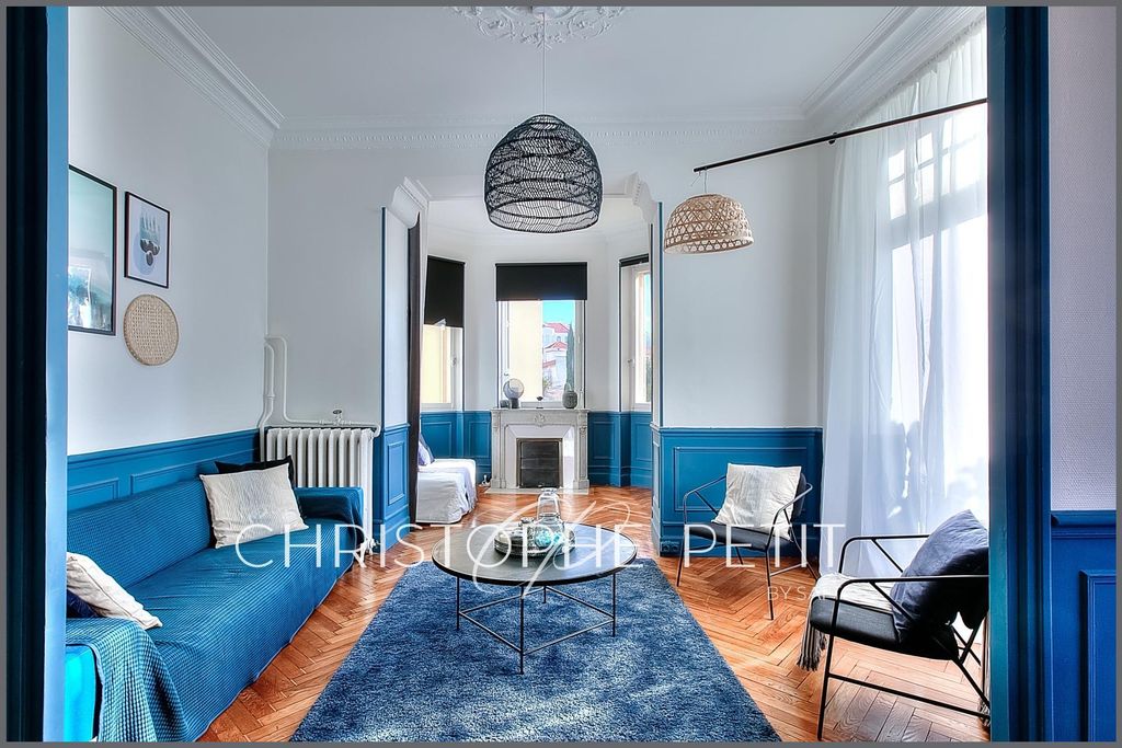 Achat appartement à vendre 5 pièces 114 m² - Cannes