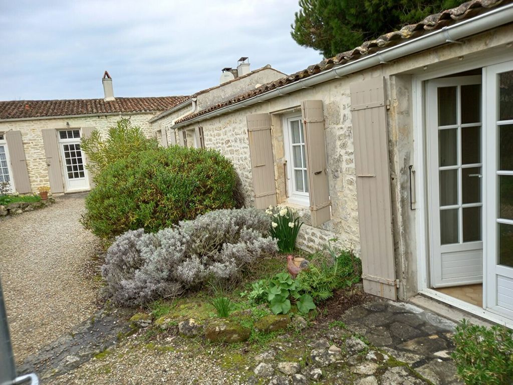 Achat maison à vendre 7 chambres 229 m² - Saint-Georges-d'Oléron