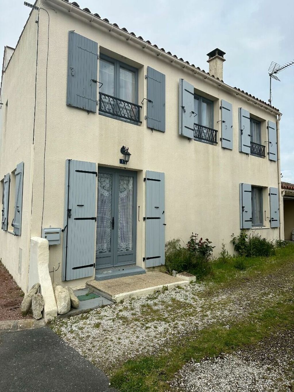 Achat maison à vendre 4 chambres 85 m² - Saint-Georges-d'Oléron
