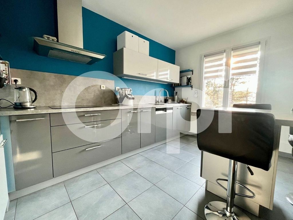 Achat maison à vendre 4 chambres 135 m² - Seichamps