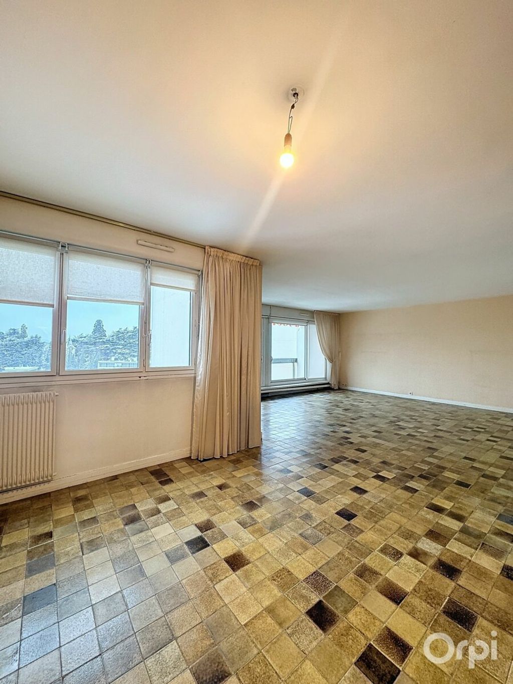 Achat appartement à vendre 5 pièces 143 m² - Saint-Étienne