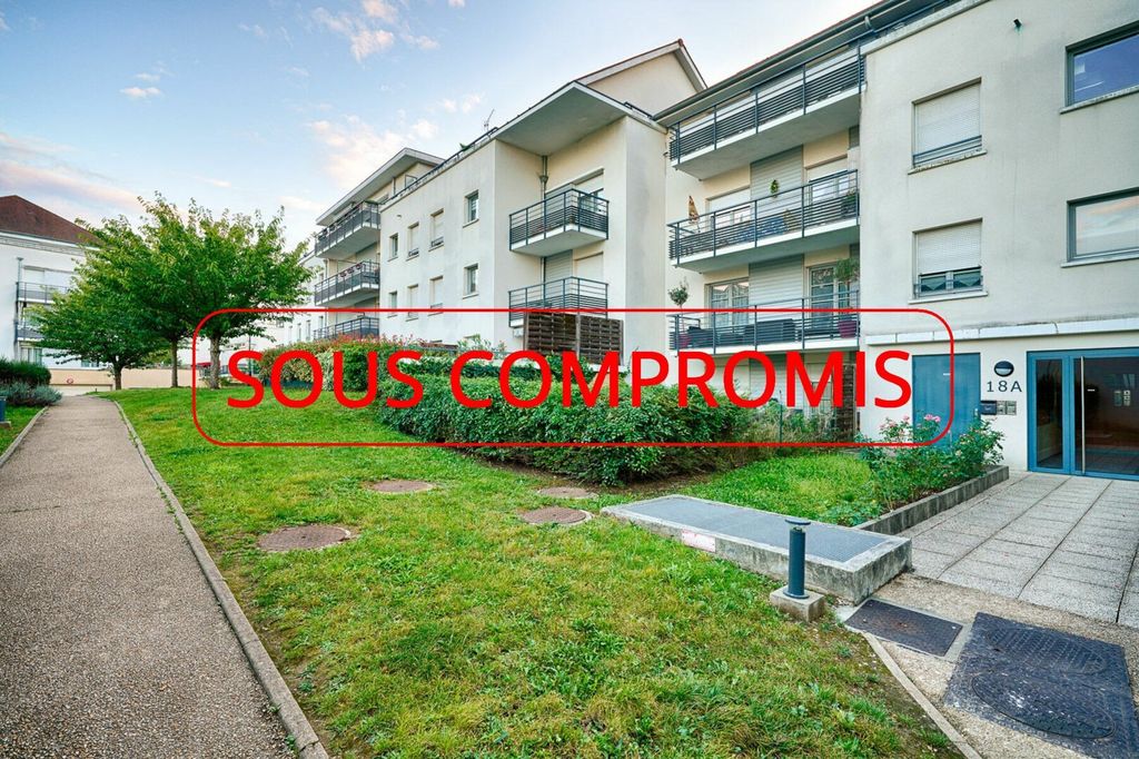 Achat appartement à vendre 3 pièces 60 m² - Arpajon