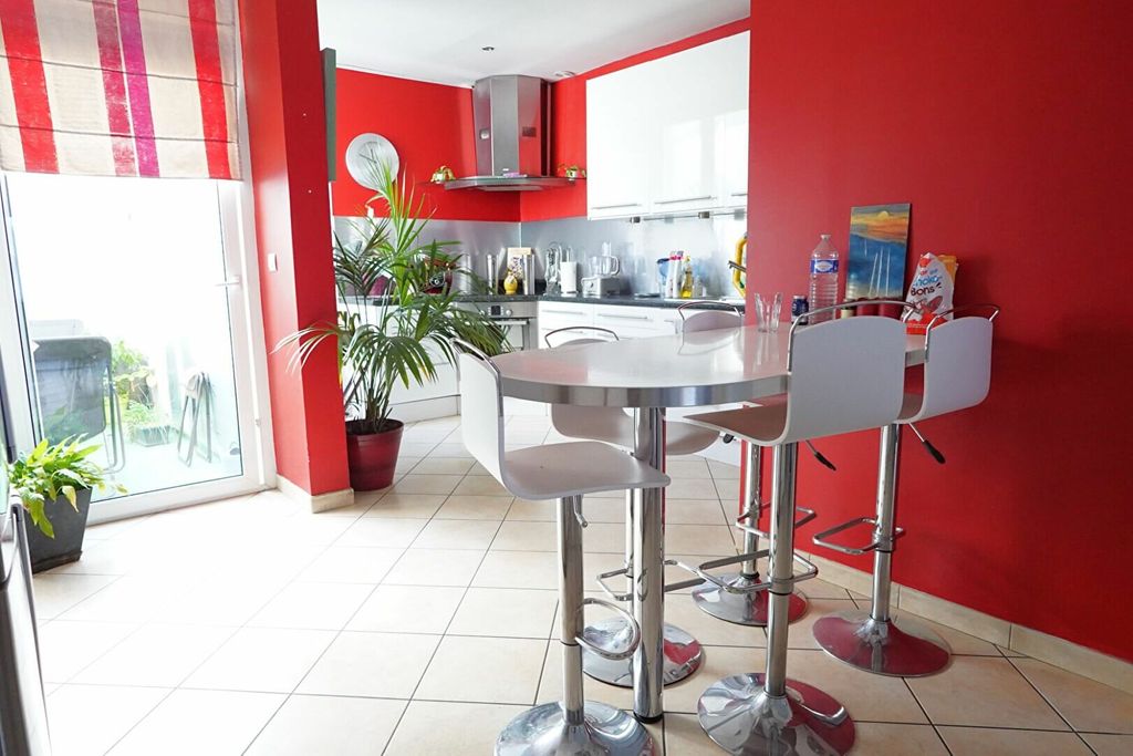 Achat maison à vendre 4 chambres 116 m² - Amiens