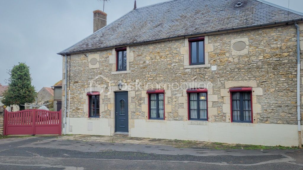 Achat maison à vendre 3 chambres 136 m² - Saint-Pierre-le-Moûtier