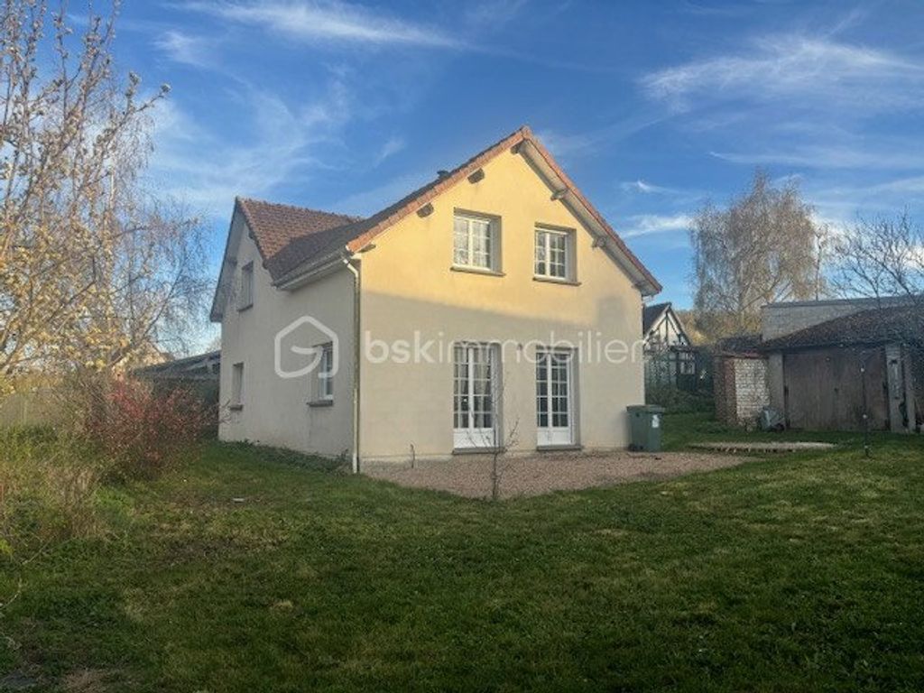 Achat maison à vendre 5 chambres 150 m² - Les Damps