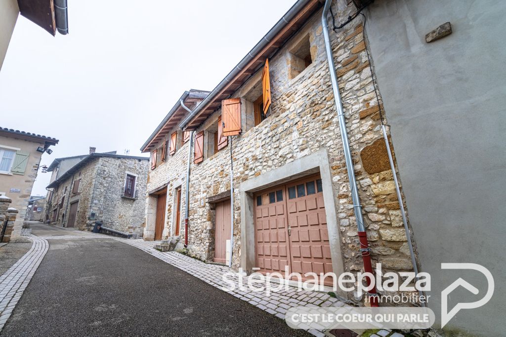 Achat maison à vendre 3 chambres 150 m² - Val-Revermont