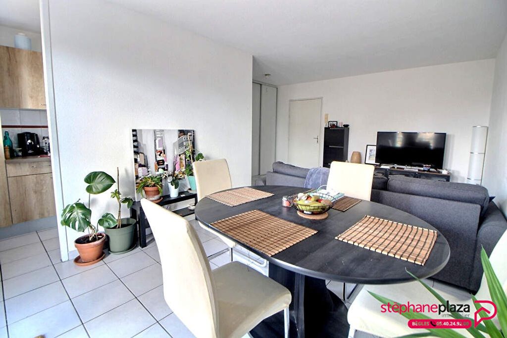 Achat appartement à vendre 3 pièces 55 m² - Bègles