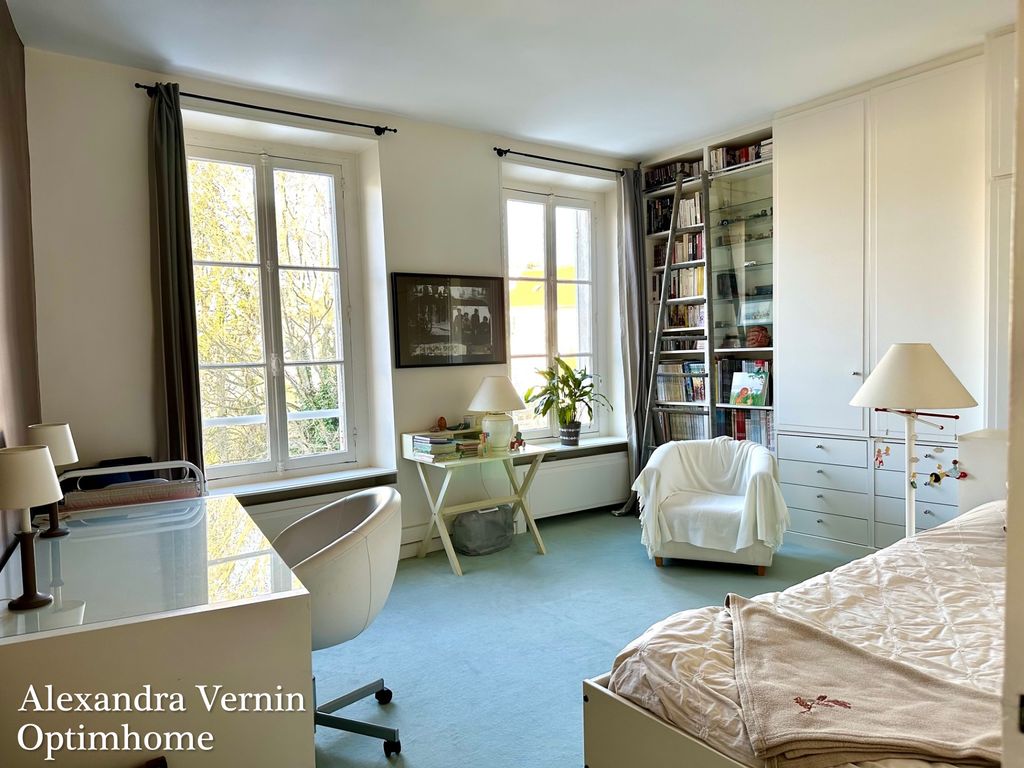 Achat appartement à vendre 7 pièces 208 m² - Saint-Germain-en-Laye