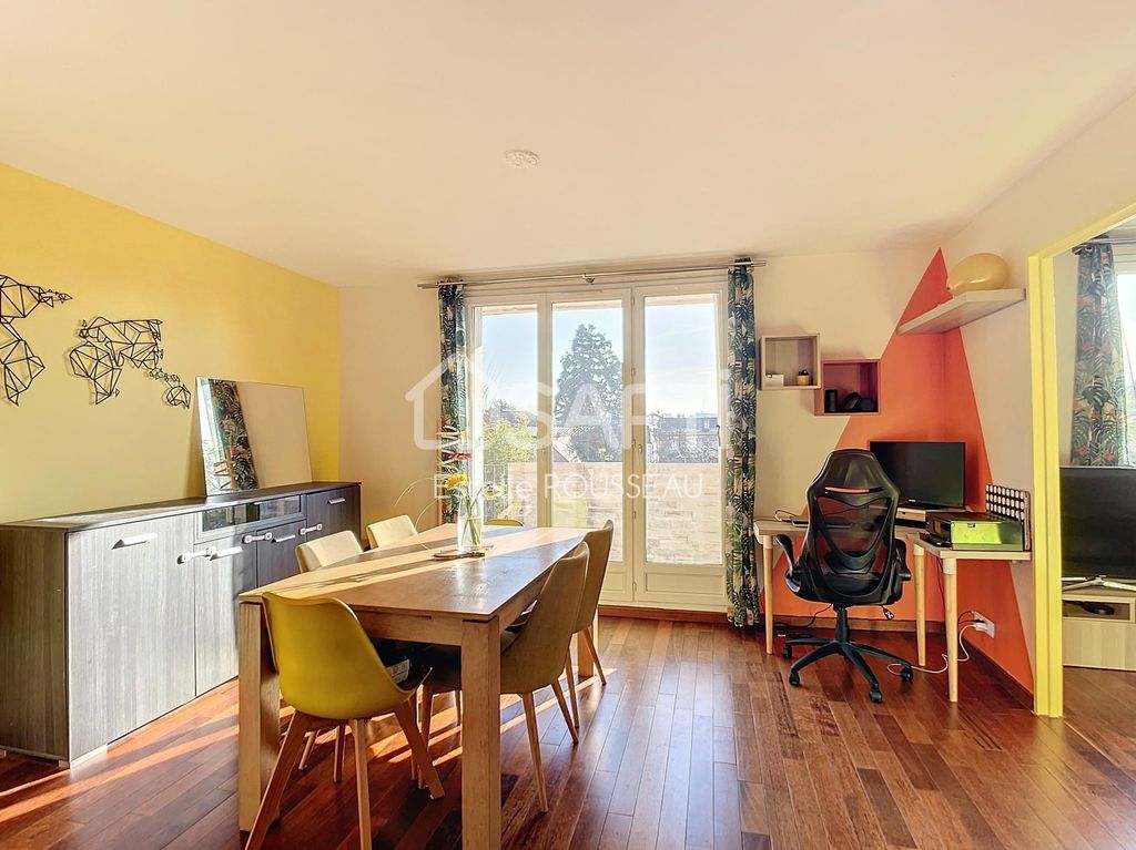 Achat appartement à vendre 4 pièces 71 m² - Saint-Maur-des-Fossés