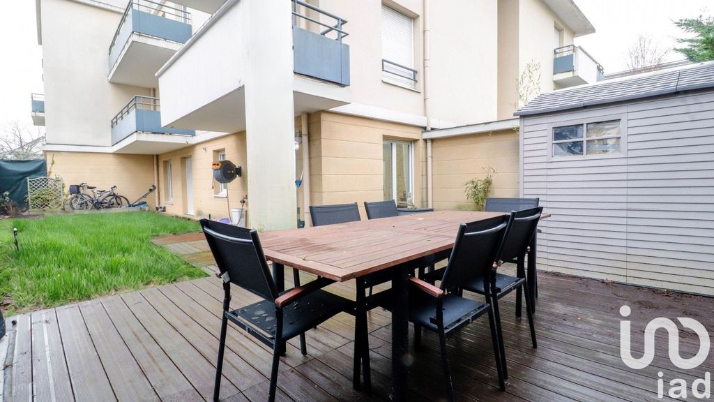 Achat appartement à vendre 3 pièces 64 m² - Trappes