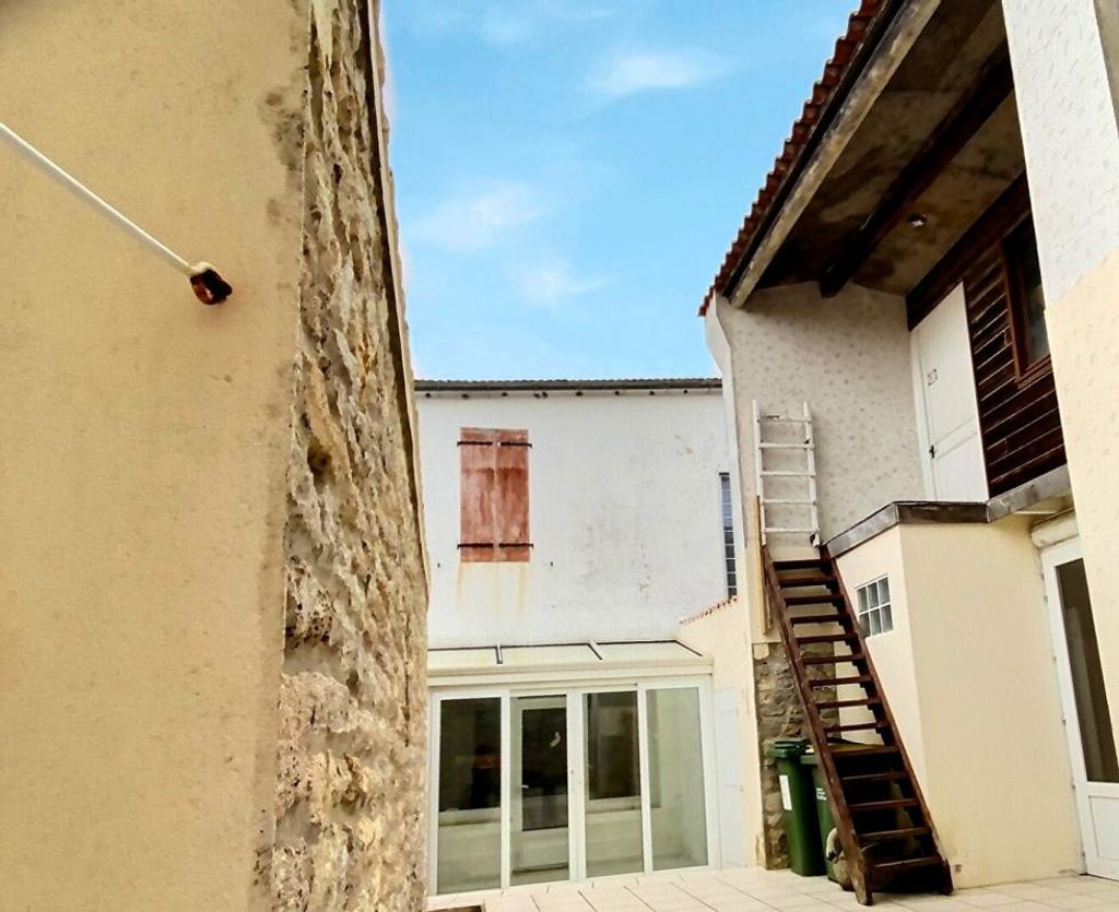 Achat maison à vendre 2 chambres 120 m² - Saint-Denis-d'Oléron