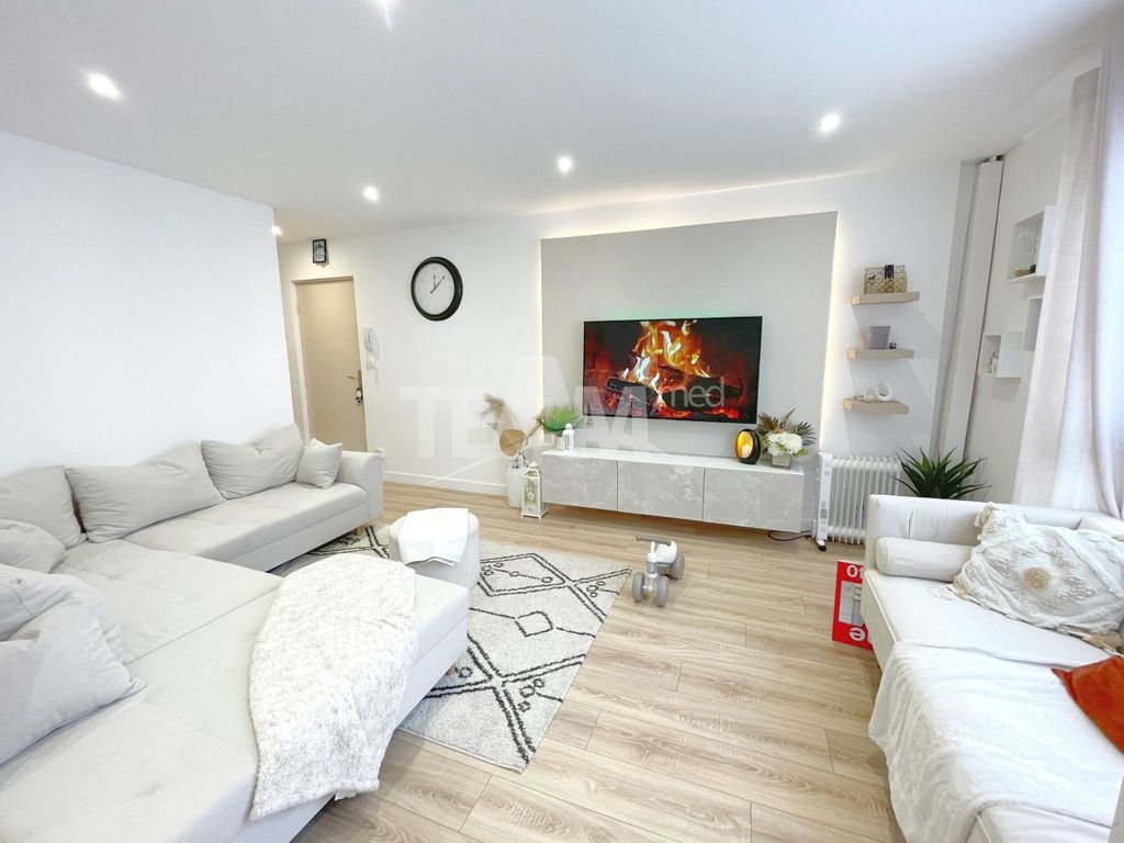 Achat appartement à vendre 5 pièces 73 m² - Sète