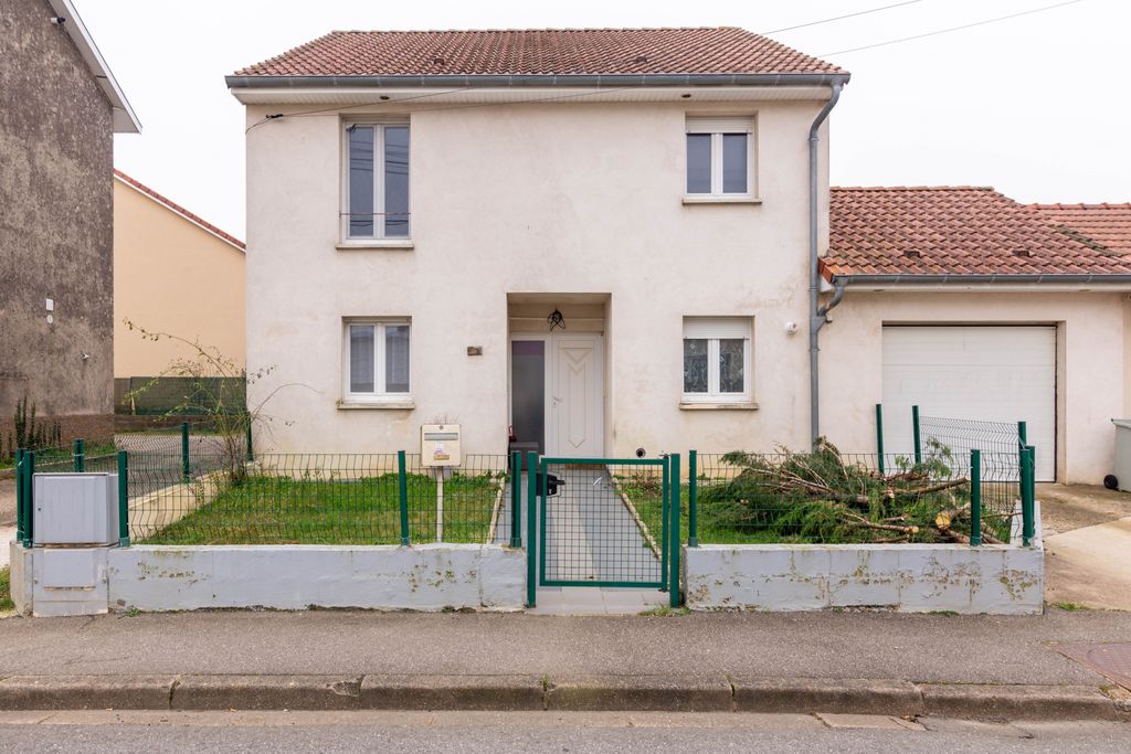 Achat maison à vendre 3 chambres 126 m² - Sainte-Marie-aux-Chênes