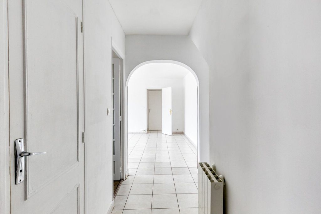 Achat appartement à vendre 3 pièces 57 m² - Saint-Thibault-des-Vignes