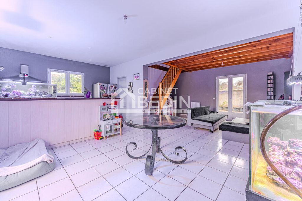 Achat maison à vendre 2 chambres 80 m² - Biganos