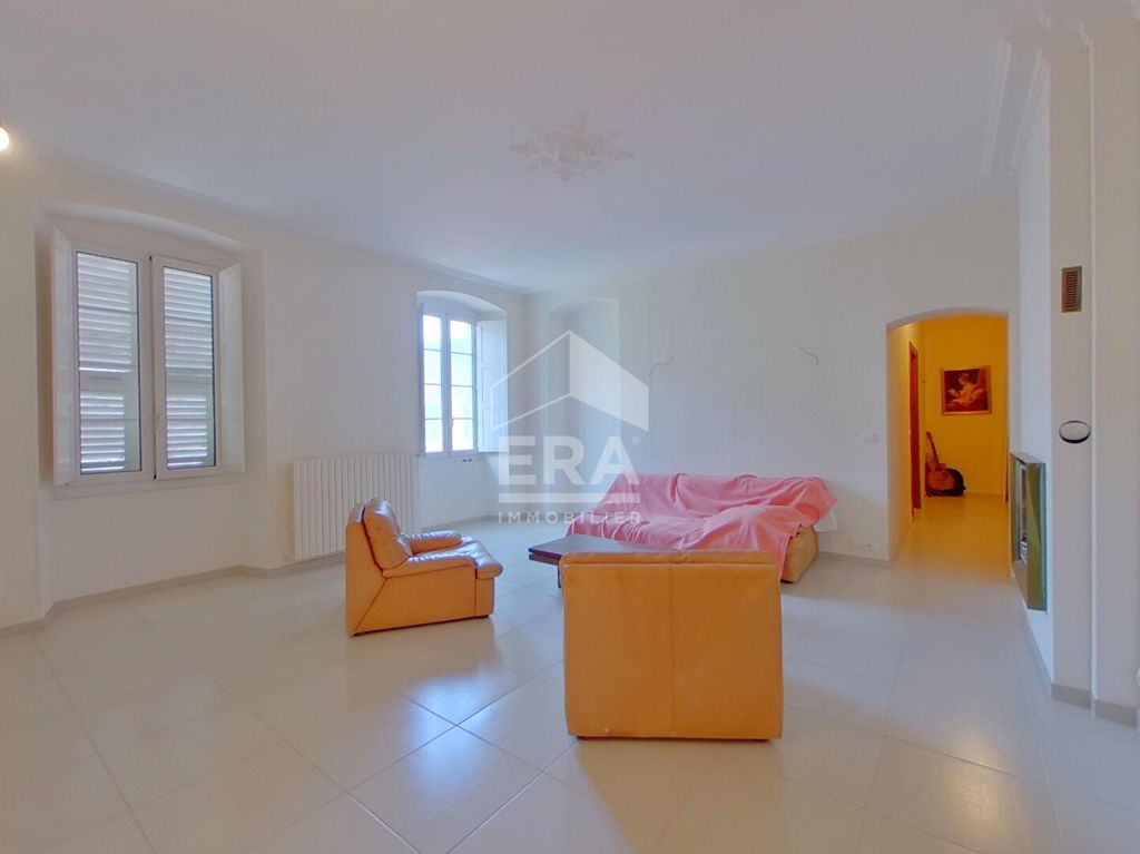 Achat appartement à vendre 3 pièces 94 m² - Bastia