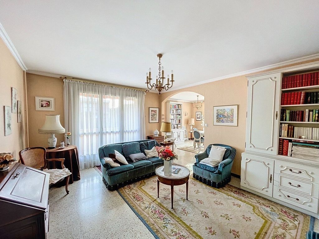 Achat appartement à vendre 4 pièces 83 m² - Aix-en-Provence