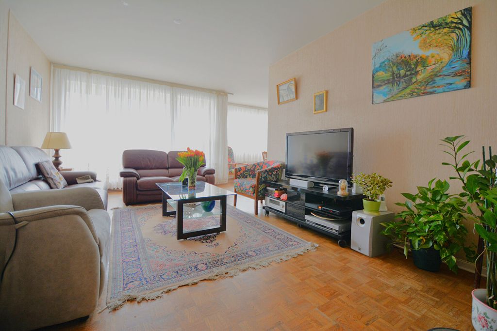 Achat appartement à vendre 6 pièces 106 m² - Villeurbanne