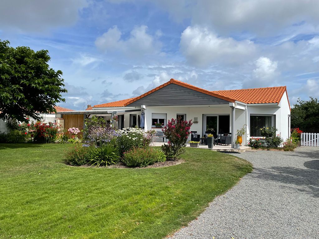 Achat maison à vendre 4 chambres 195 m² - La Plaine-sur-Mer