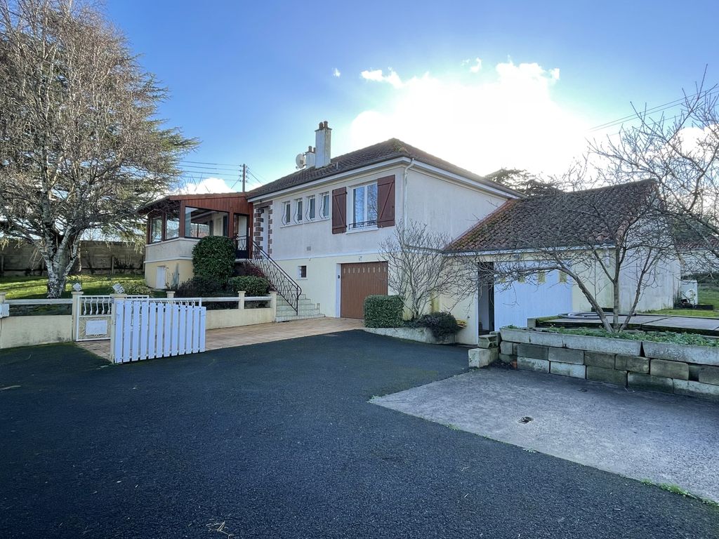 Achat maison à vendre 2 chambres 104 m² - Mauges-sur-Loire