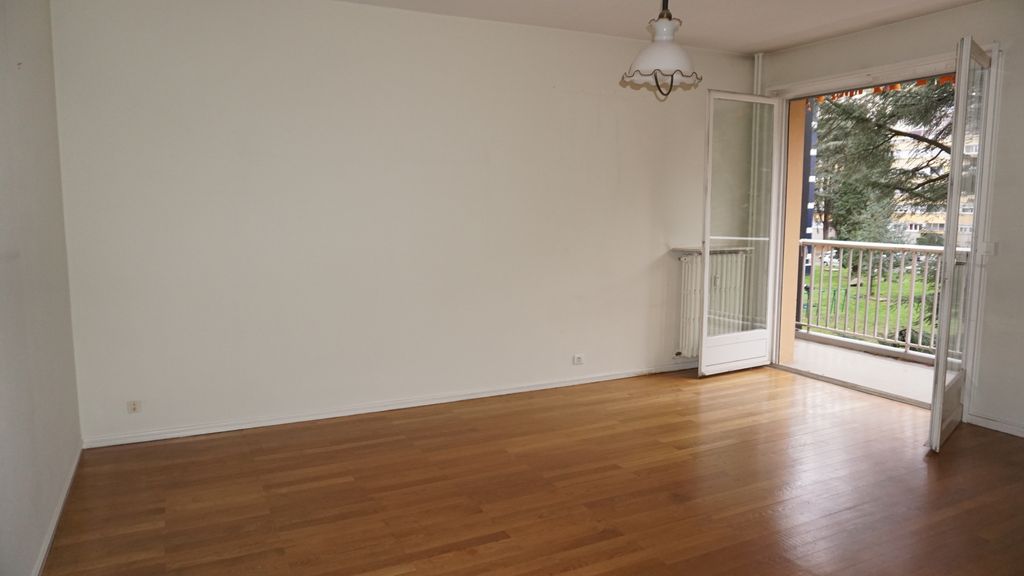 Achat appartement à vendre 2 pièces 61 m² - Saint-Étienne