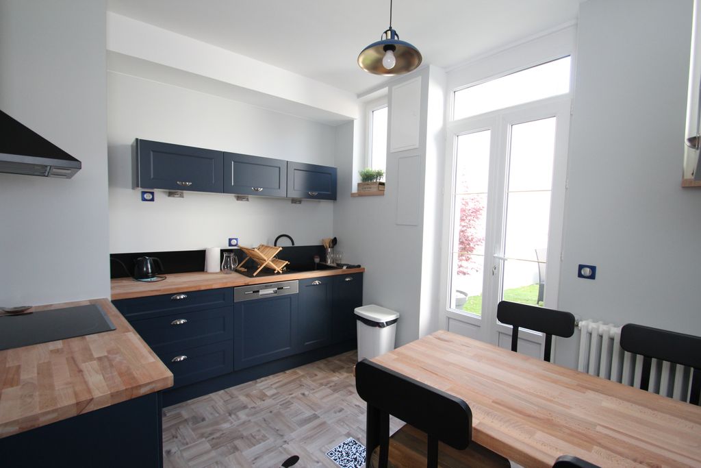 Achat maison à vendre 5 chambres 171 m² - Decize