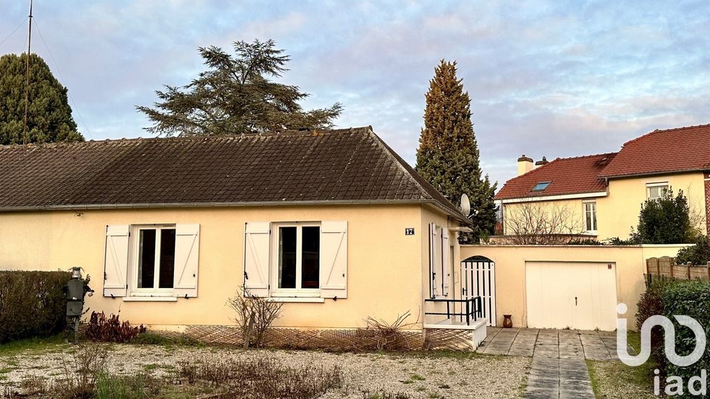 Achat maison à vendre 3 chambres 85 m² - Compiègne