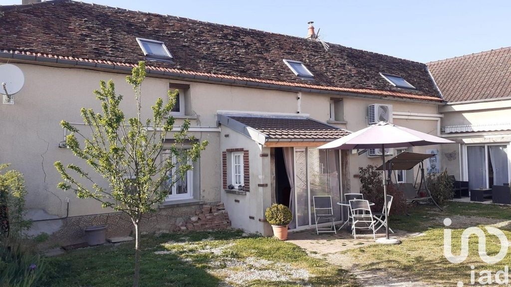 Achat maison à vendre 3 chambres 140 m² - Jully-sur-Sarce