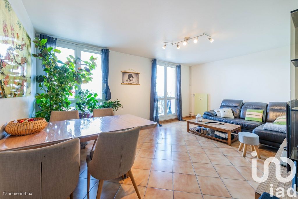 Achat appartement 4 pièce(s) Roissy-en-Brie