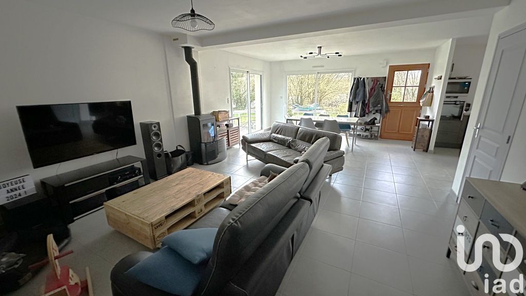 Achat maison à vendre 5 chambres 147 m² - Vieux-Vy-sur-Couesnon