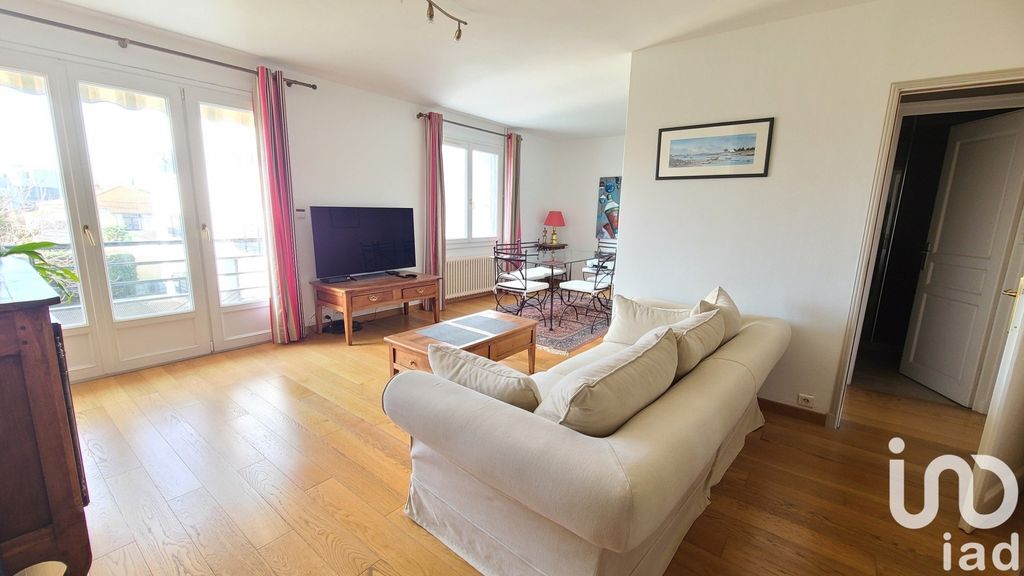 Achat appartement à vendre 3 pièces 74 m² - La Rochelle