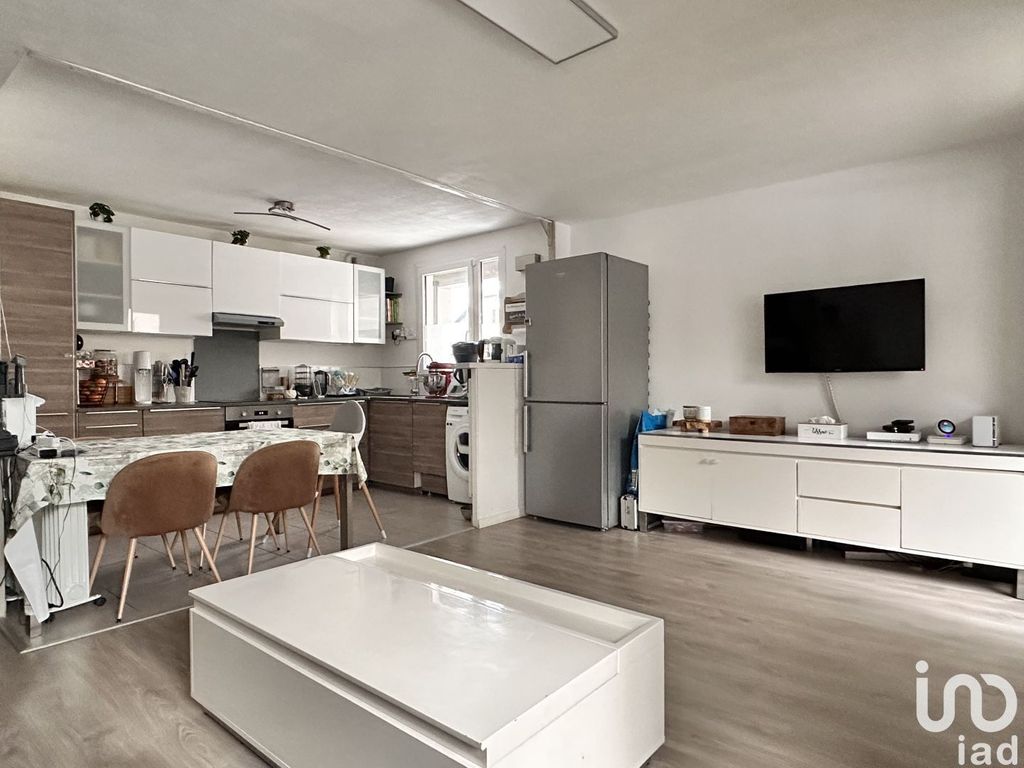Achat appartement à vendre 3 pièces 63 m² - Annecy