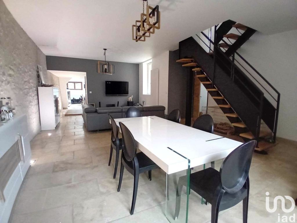 Achat maison à vendre 3 chambres 155 m² - Meung-sur-Loire