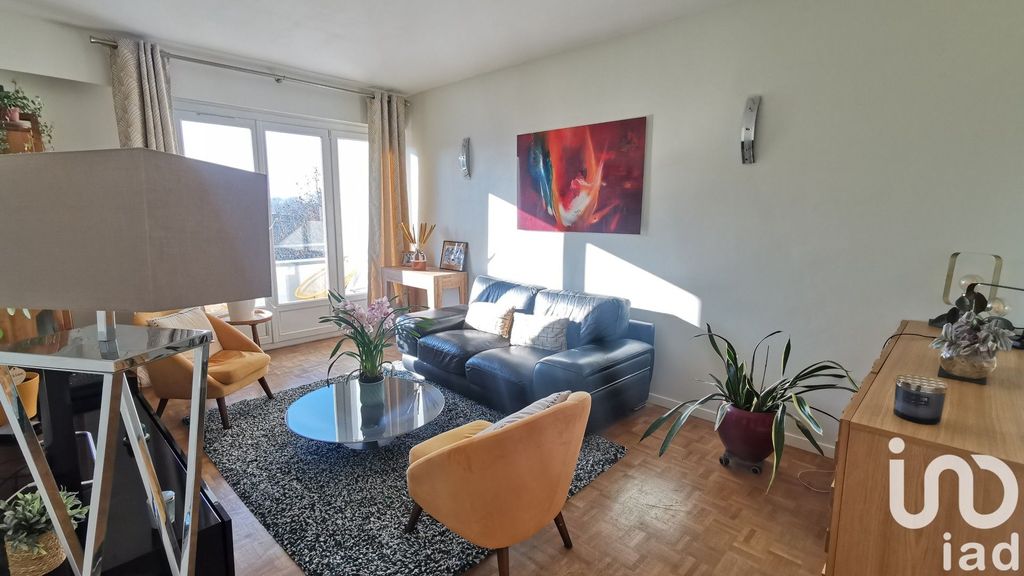 Achat appartement à vendre 2 pièces 52 m² - Saint-Fargeau-Ponthierry
