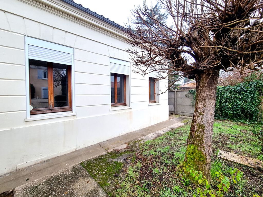 Achat maison à vendre 3 chambres 115 m² - Saint-Médard-en-Jalles