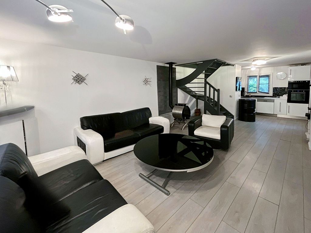 Achat maison à vendre 3 chambres 80 m² - Jouy-le-Moutier