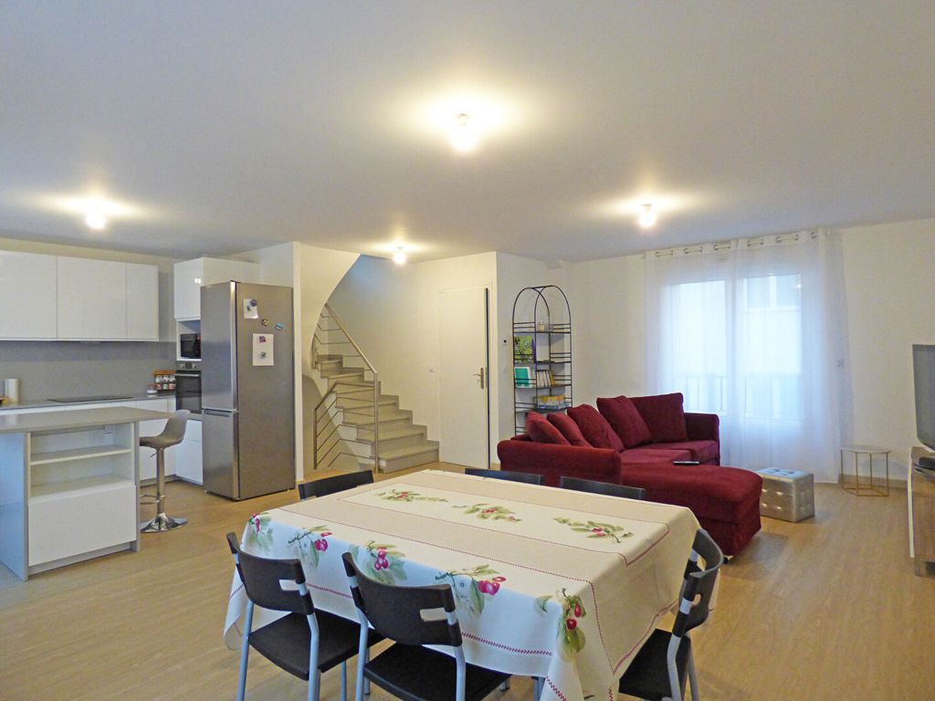 Achat maison à vendre 3 chambres 103 m² - Neuilly-sur-Marne