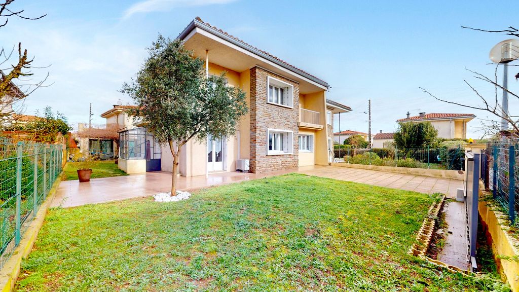 Achat maison à vendre 4 chambres 107 m² - Carcassonne
