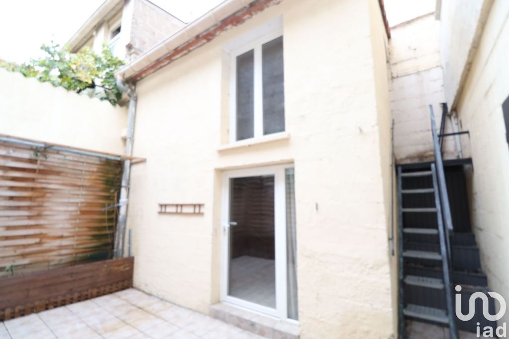 Achat maison à vendre 2 chambres 68 m² - Elne