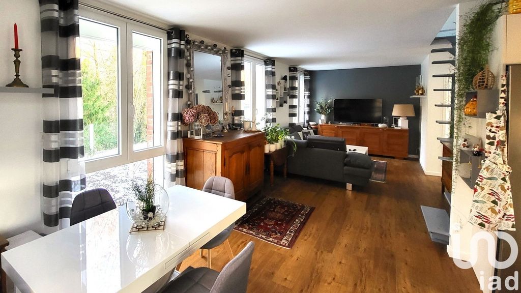 Achat maison à vendre 3 chambres 120 m² - Jouy-en-Josas