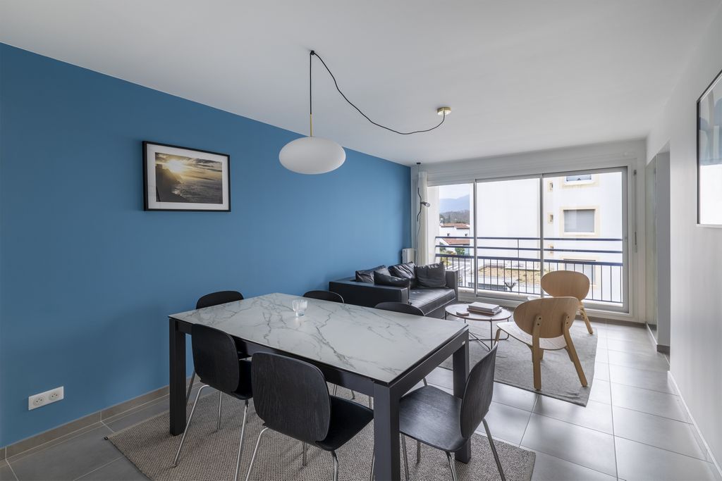 Achat appartement à vendre 3 pièces 69 m² - Saint-Jean-de-Luz