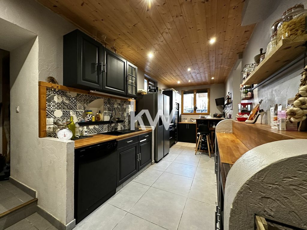 Achat appartement à vendre 4 pièces 87 m² - Saint-Gervais-les-Bains