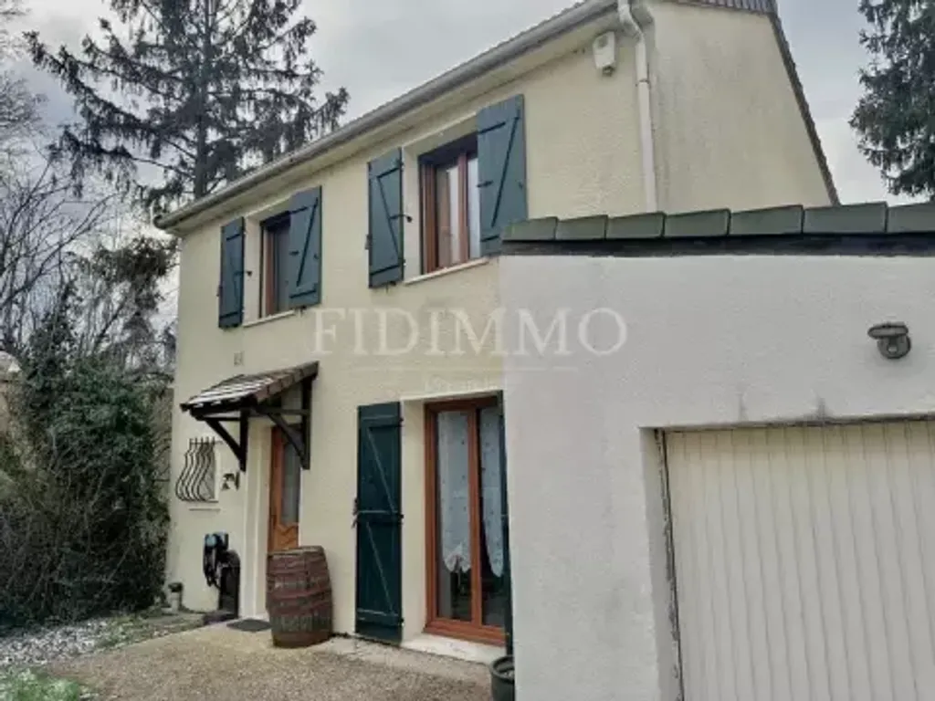 Achat appartement à vendre 5 pièces 110 m² - Ormesson-sur-Marne
