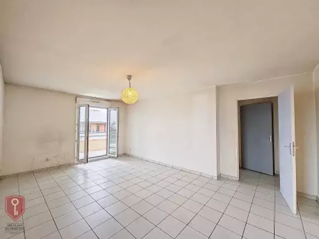 Achat appartement à vendre 3 pièces 66 m² - Saint-Julien-en-Genevois