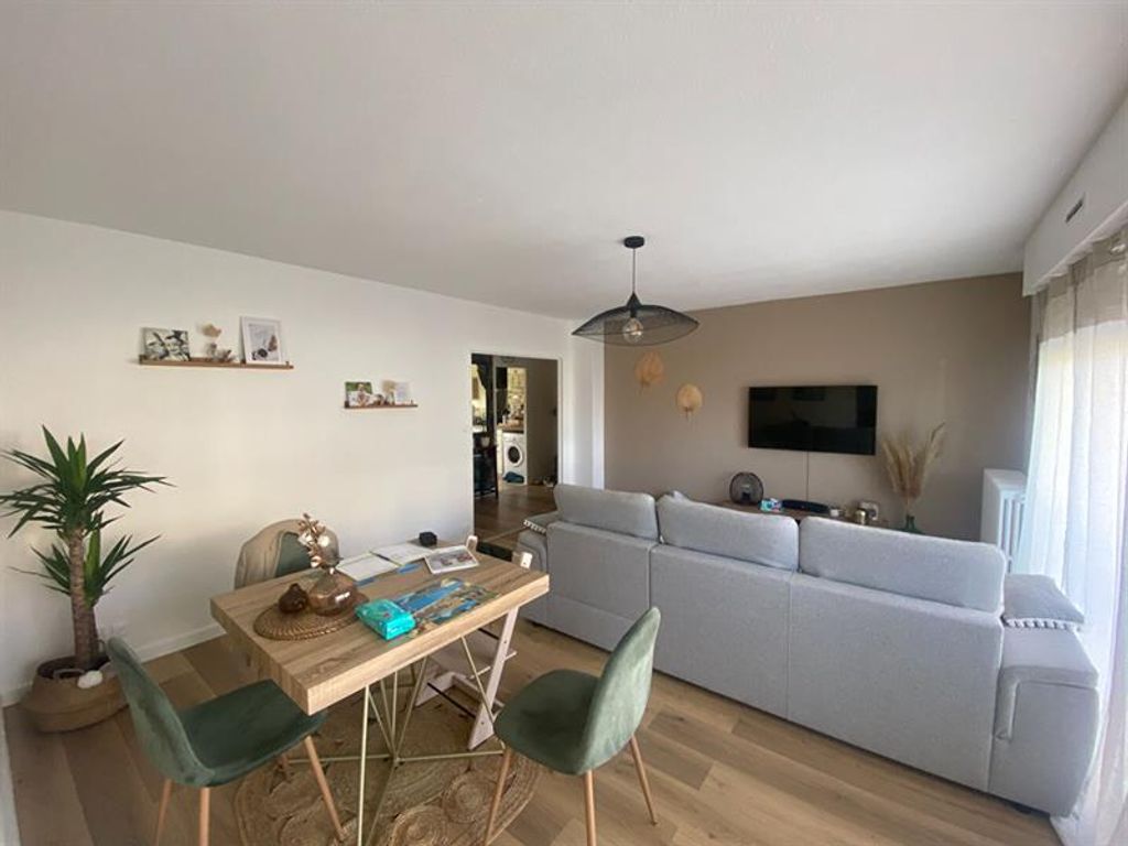 Achat appartement à vendre 4 pièces 81 m² - Mérignac