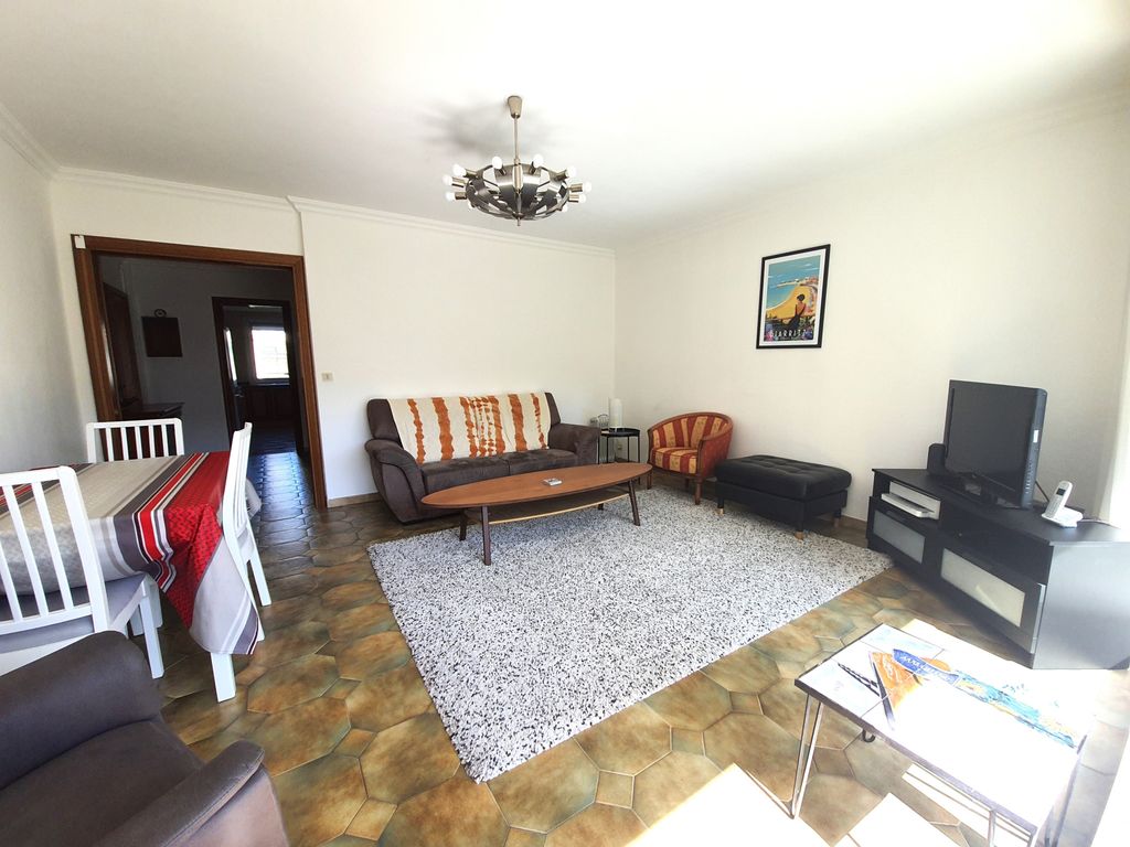 Achat appartement à vendre 3 pièces 65 m² - Biarritz